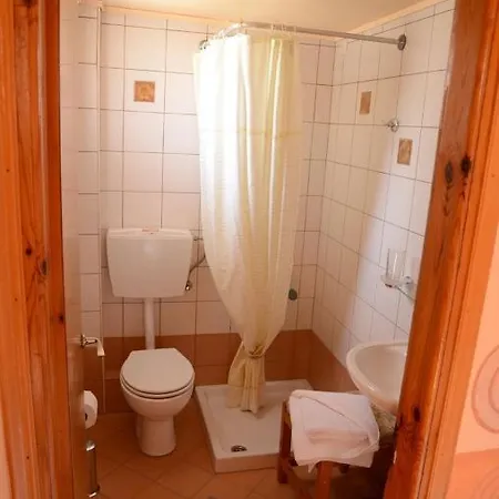 Aretoussa Maison d'hôtes 3*