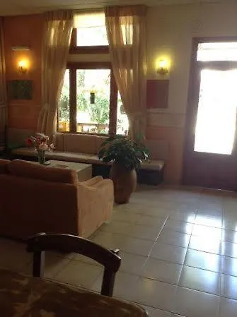 Aretoussa 3*